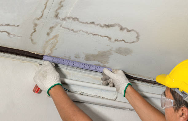 Reliable Water Extraction contractor in Clarkston, MI by Water Damage Irwin